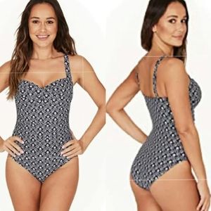 NIP TUCK ONE PIECE MULTI CUP SWIMSUIT SZ.6